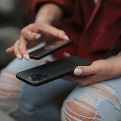 Using ChargeCard Wireless while commuting